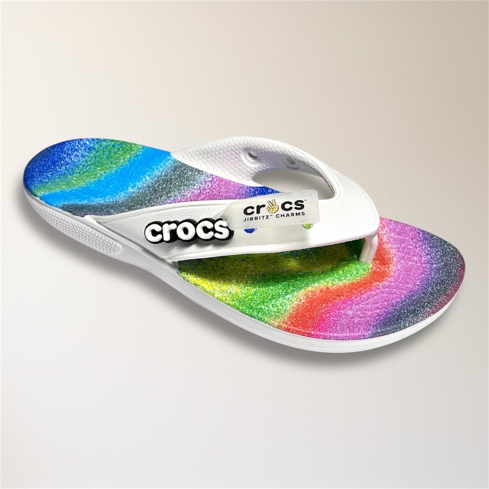 NWT Crocs Classic Flip Rainbow White Spray Tie Dye Sandals Men's 4 Beach Travel - Picture 5 of 6